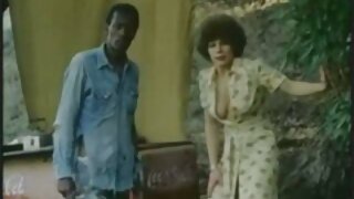 Panciuto uomo film porno nonne porche sborrata ragazza sui panini
