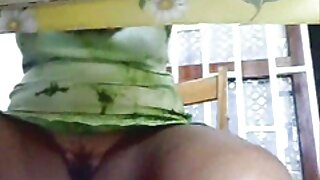 Una signora con un appetitoso bottino riceve un grosso cazzo da un nonne zoccole italiane uomo nero
