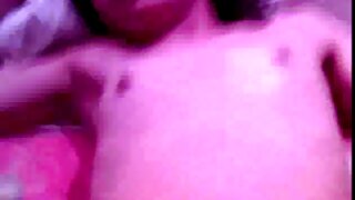 All'intervista, nonne troie tube lei scopa una donna brufolosa nella figa