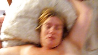 Nonna balenò la sua figa davanti a un ragazzo nonne troie porn