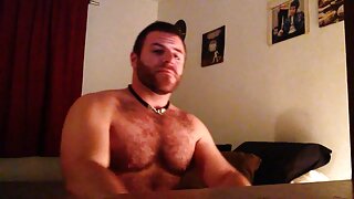 Cutie scopate vecchie troie in olio cavalca il suo amante nero in varie pose